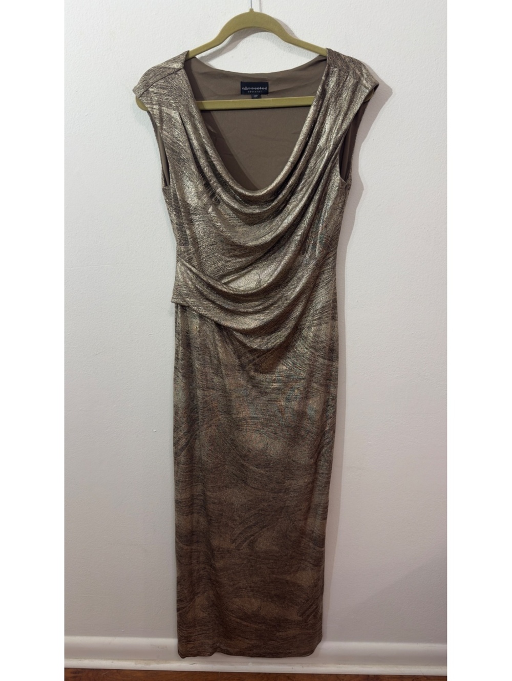 Connected Apparel Size 10 (petite) Cocktail Dress